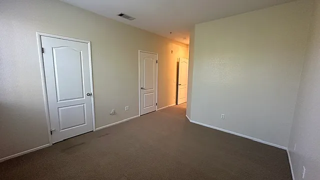 130 Beach Side Ct — Photo 28