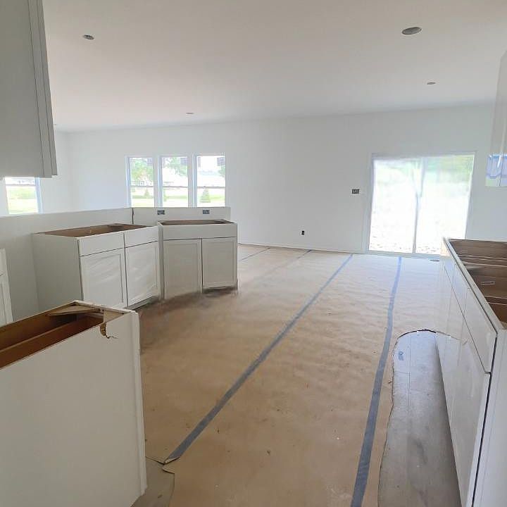 2nd image of 2519 W 132nd Ln
