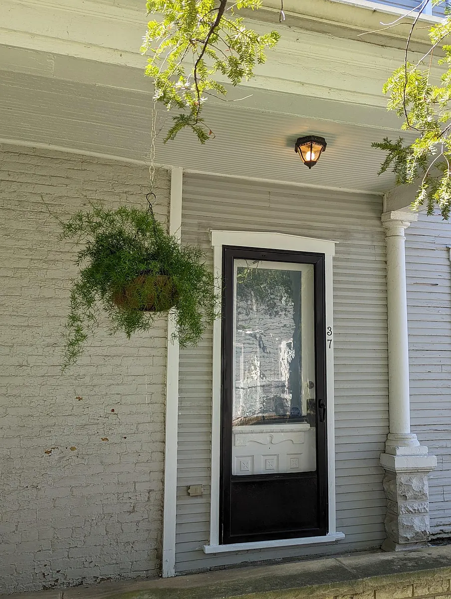 Building Photo - 37 Green St #2
