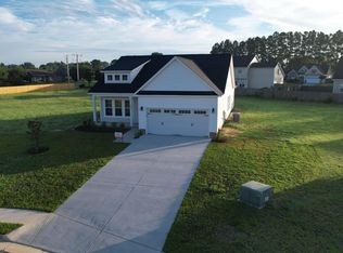 206 Pembury Way, Richlands, NC 28574