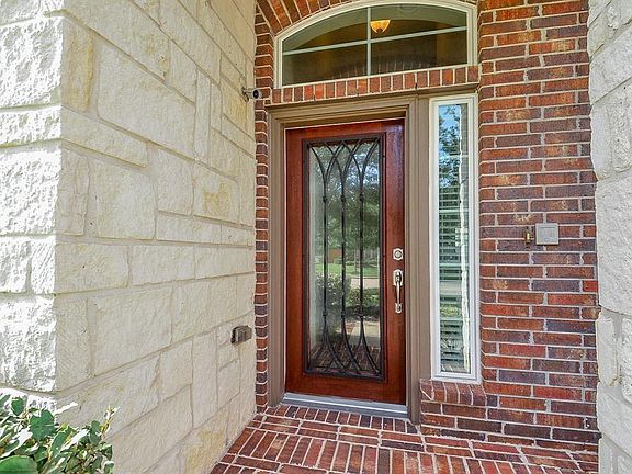 5th image of 17303 Meadow Light Dr