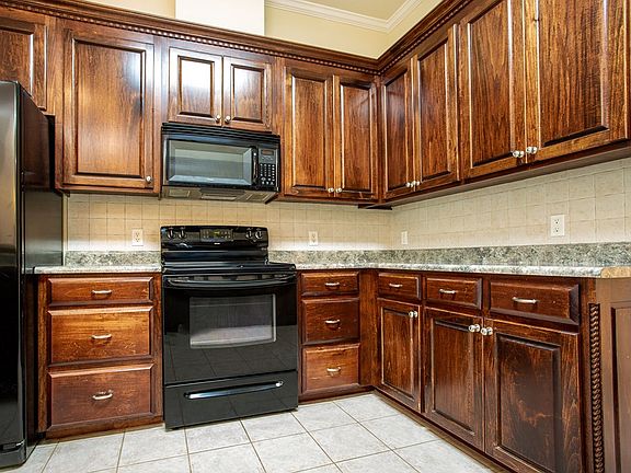 5th image of 4149 Whithorn Way