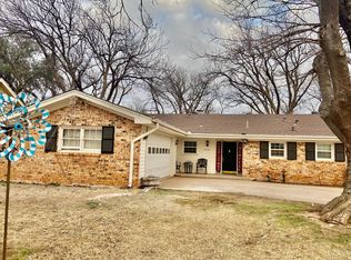 2233 Woodridge Dr, Abilene, TX 79605