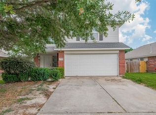 9926 Myrtle Field Ln, Houston, TX 77044