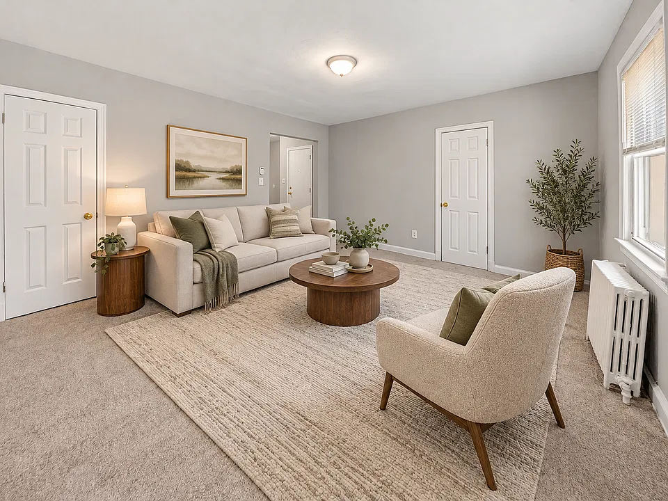 1421 Staples St NE #3