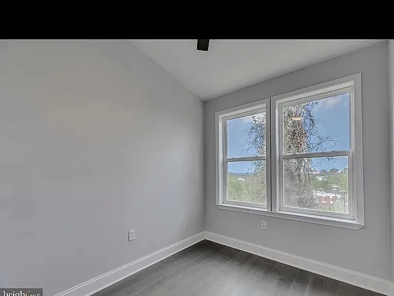 5520 B St SE — Photo 7