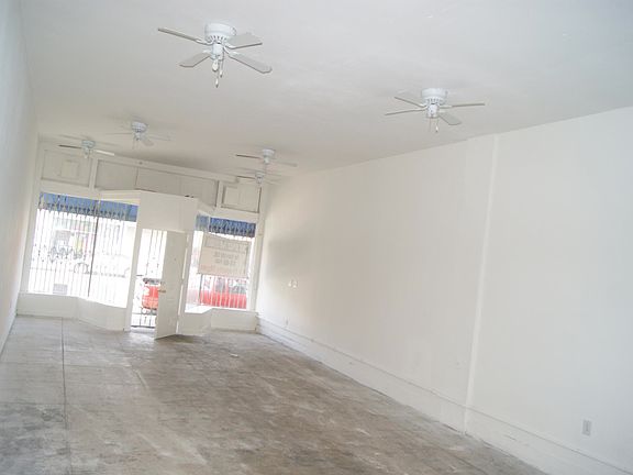 4th image of 4710 S Vermont Ave
