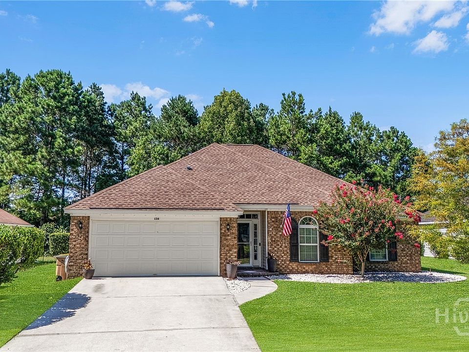 1st image of 134 Arbor Village Drive
