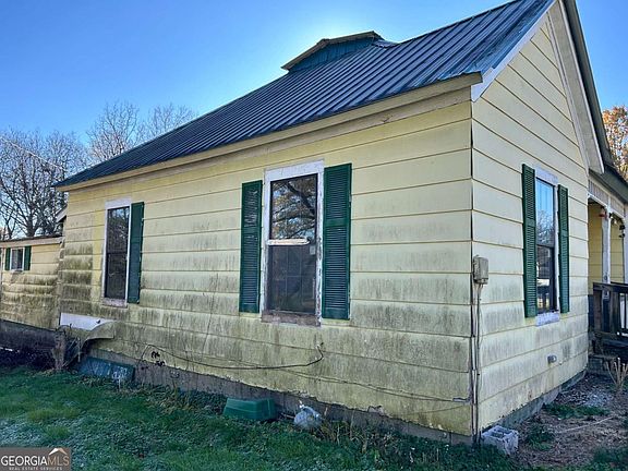 4th image of 3414 Hyland Dr