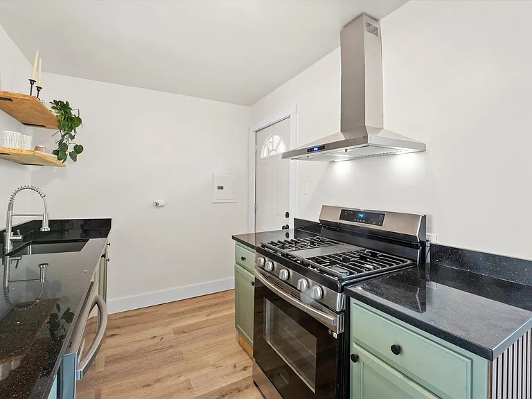 7411 N Wolcott Ave #1E — Photo 8