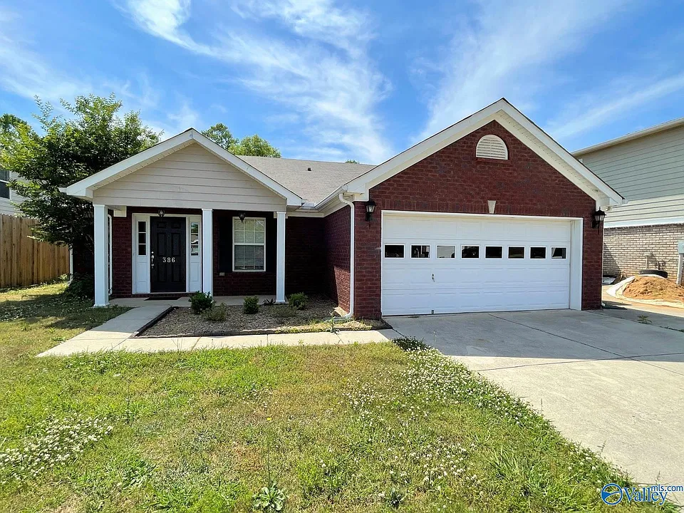 386 Jasmine Dr