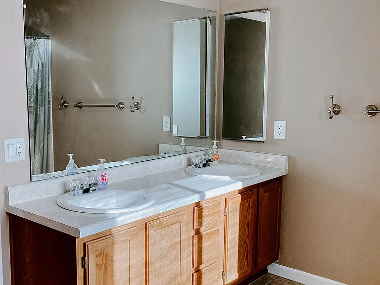 235 Lanfare Pl — Photo 25