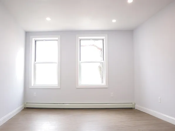 66 Romaine Avenue image 1 of 50