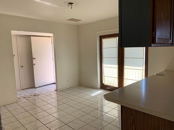 4th image of 3536 W Morten Ave