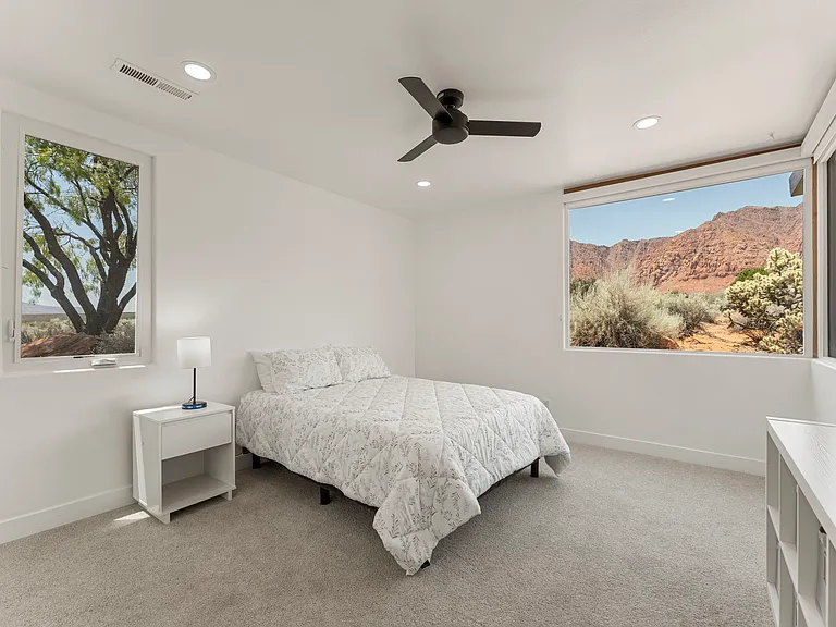1602 N Sutava Dr — Photo 25