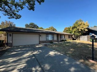 9646 La Nuez Dr, Elk Grove, CA 95624