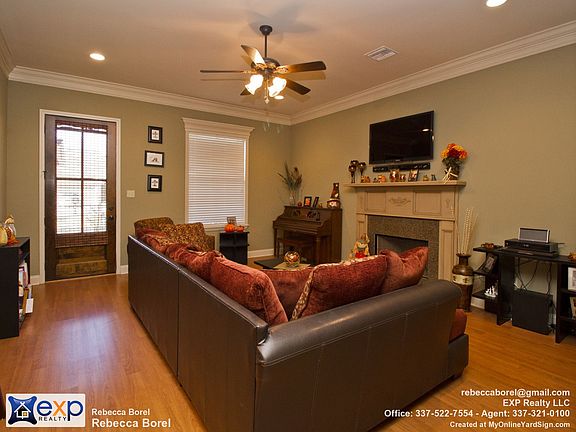 3rd image of 632 Beacon Dr