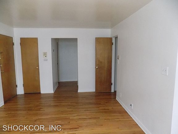 3rd image of 1350 Columbine St APT 7