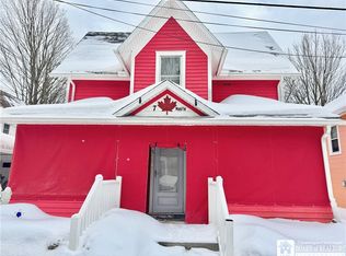 7 North St, Lily Dale, NY 14752
