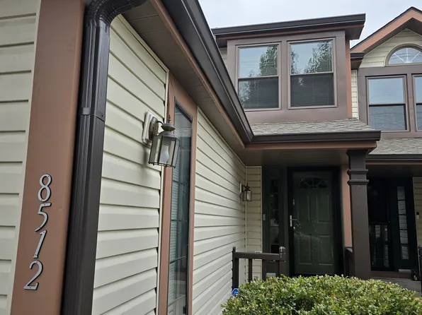 8512 Hague Rd, Indianapolis, IN 46256