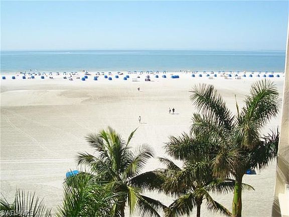 4th image of 6672 Estero Blvd APT A406