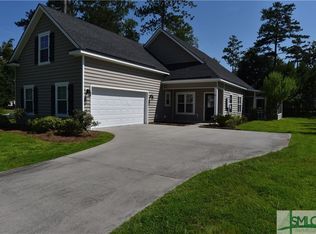 15 Chaple Ln, Richmond Hill, GA 31324