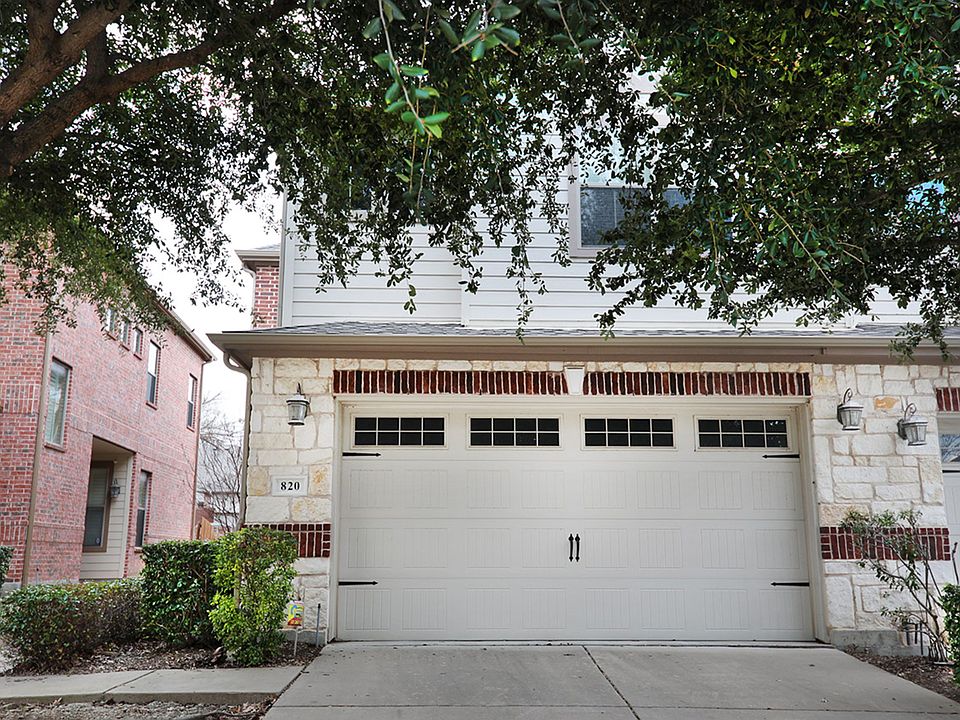 820AppleHill_NewFront.jpg