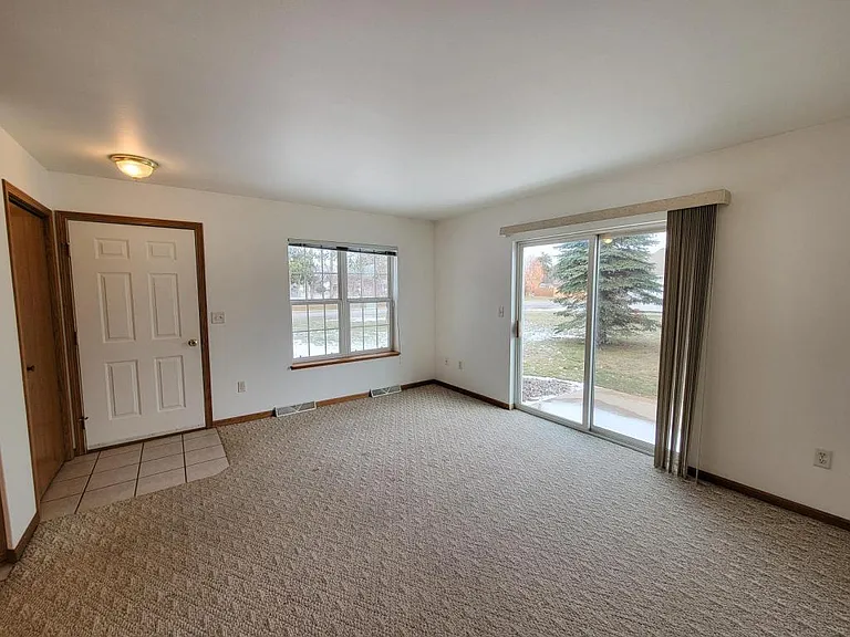 6913 Feith Ave — Photo 4