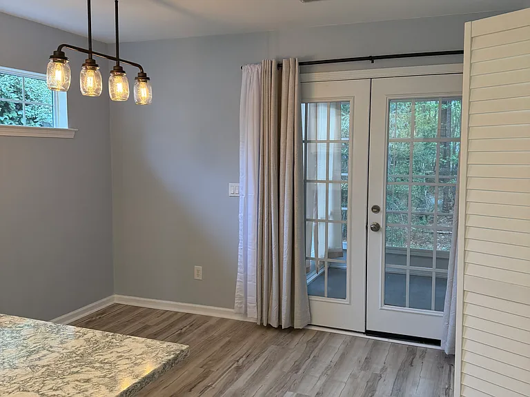 2152 Kings Gate Ln — Photo 6