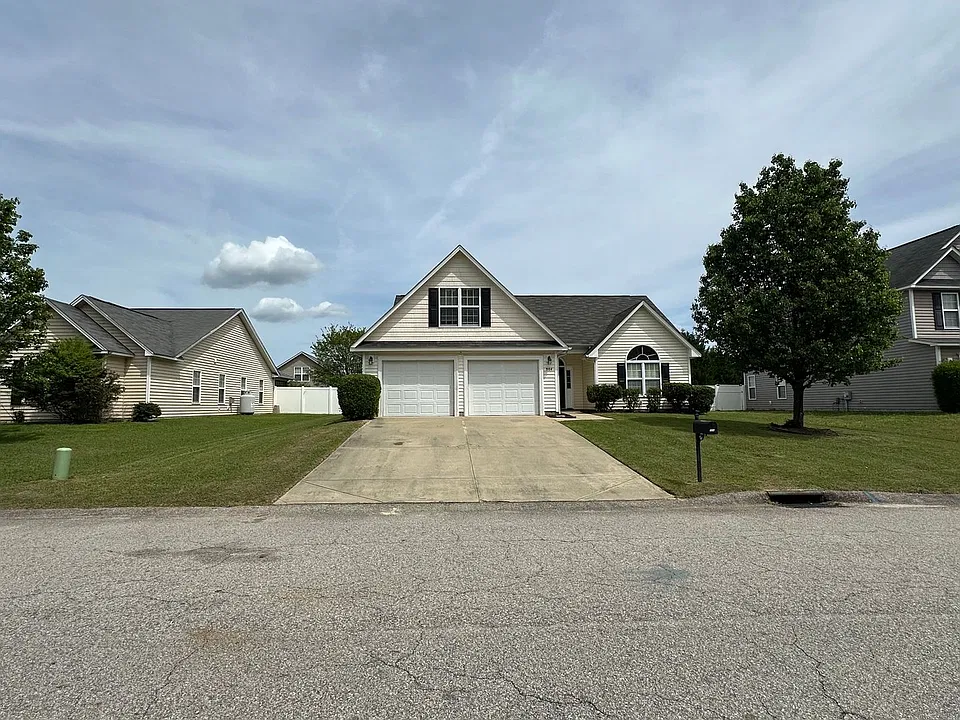 904 Fairfield Cir