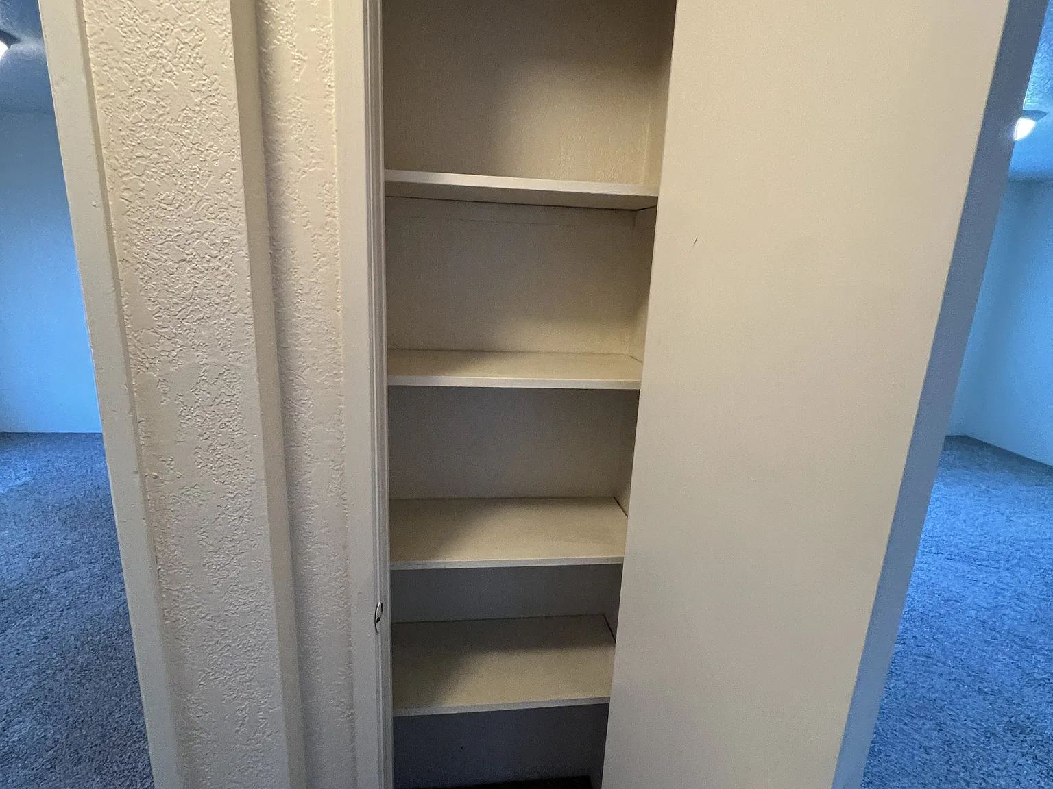 2 bed, 825 sqft, $1,275 — Photo 4