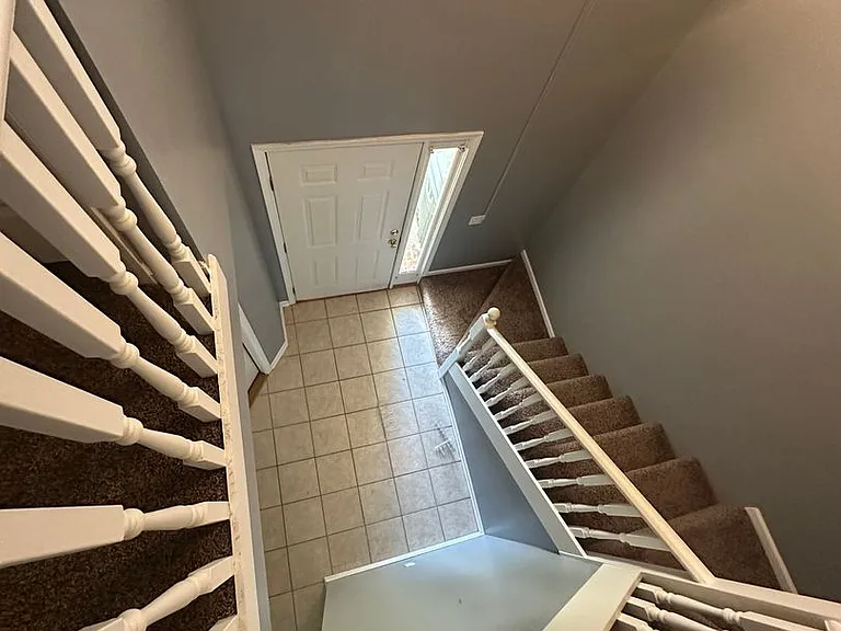 105 S Springview Dr — Photo 13