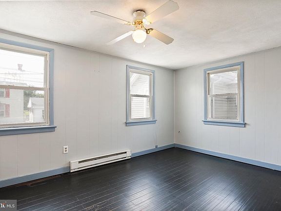 2nd image of 55 W Dahlgren St