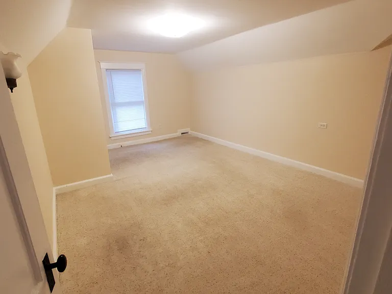 511 Olive St — Photo 18
