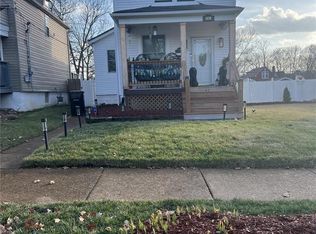 6636 Bartmer Ave, Saint Louis, MO
