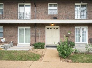 6935 Colonial Woods Dr APT 23, Saint Louis, MO