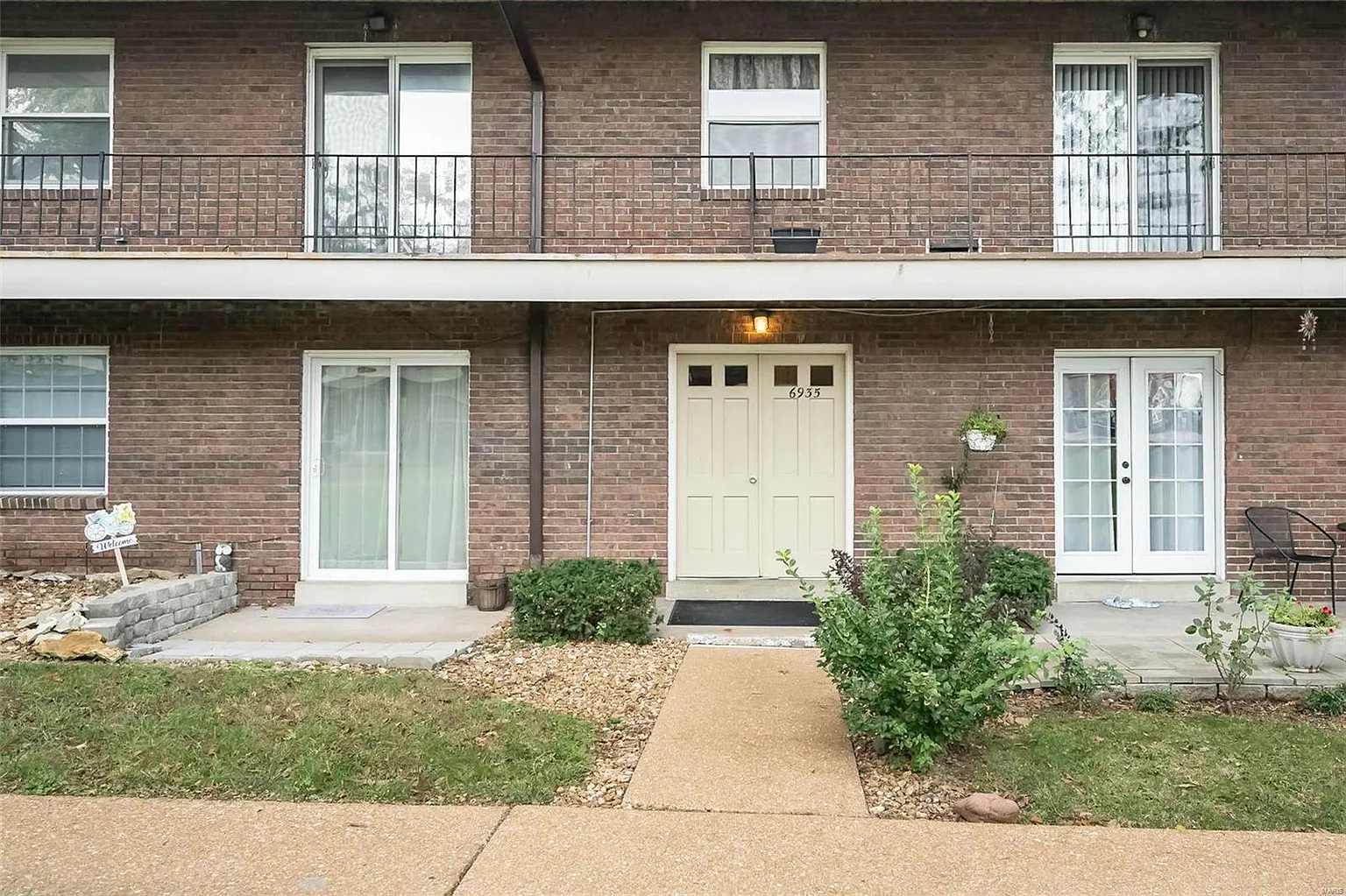 6935 Colonial Woods Dr APT 23 photo 1