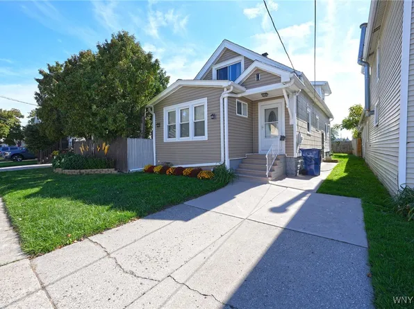37 Houston St, Buffalo, NY 14220