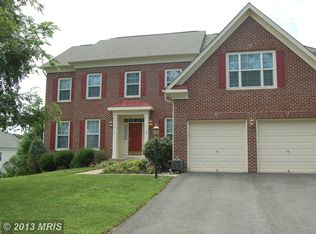 3308 Lady Catherine Cir, Triangle, VA 22172