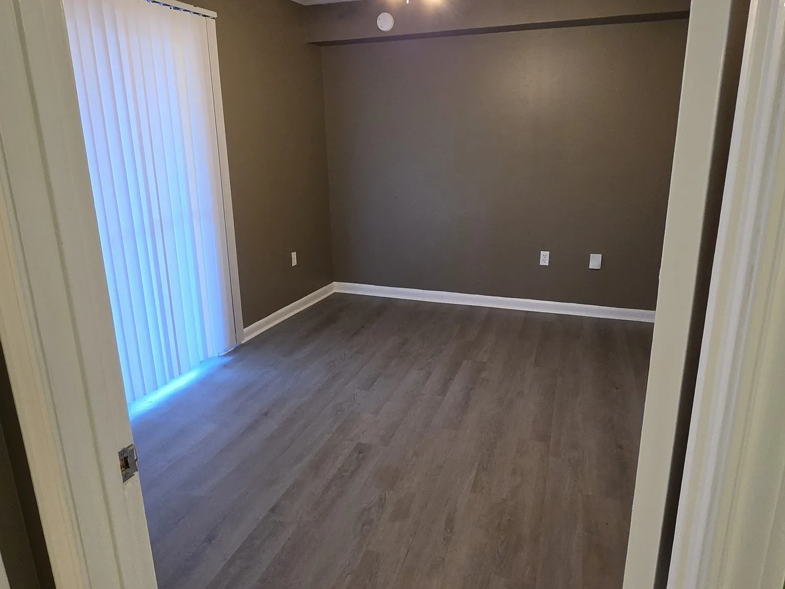3 bed, 1226 sqft, $1,100 — Photo 4