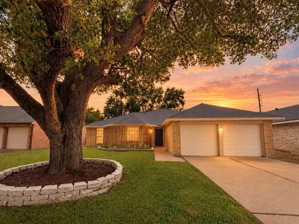 6535 Bellfield Manor Ln, Houston, TX 77084