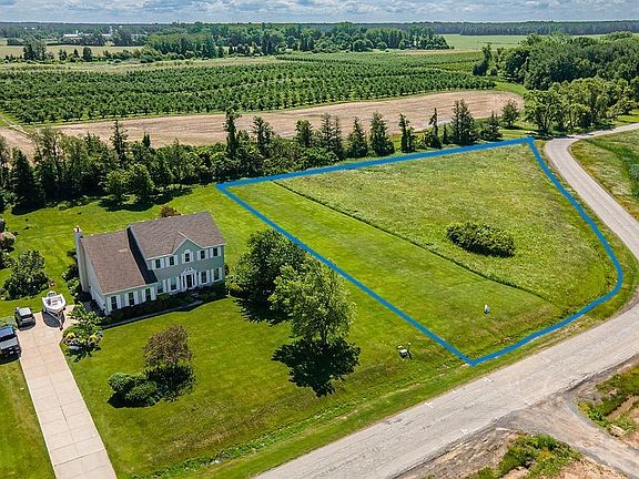 3rd image of 1269 Lake Pointe Dr Lot 14
