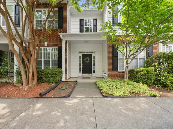 126 Star Thistle Ln, Cary, NC 27513