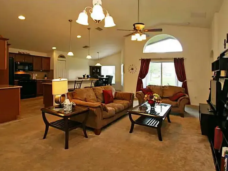 12021 Deer Path Way — Photo 8