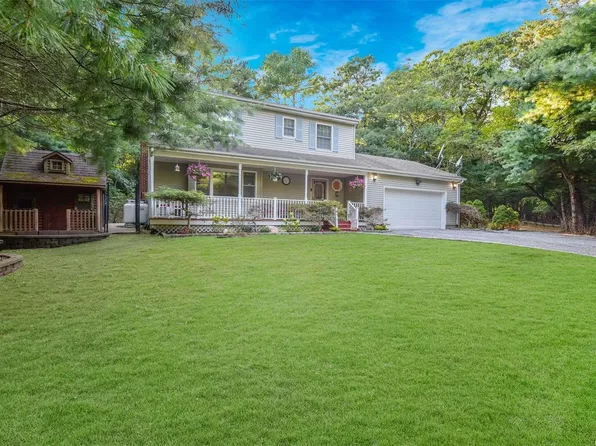 182 Ashton Road, Middle Island, NY 11953