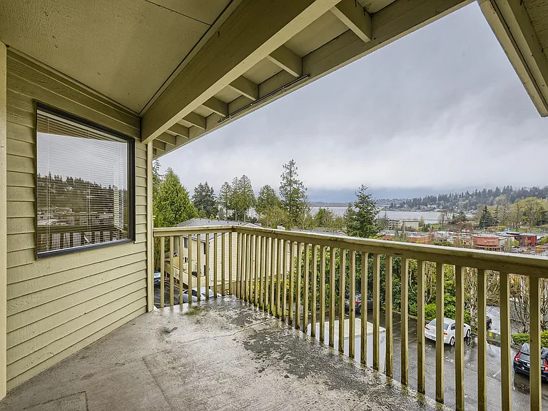 11801 100th Ave NE #A302 — Photo 2