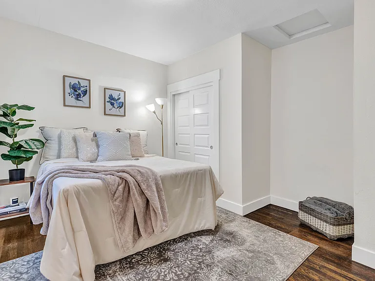 1524 Sutter St — Photo 5