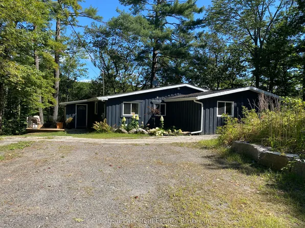 1019 Old Bala Rd, Muskoka Lakes, ON P0C 1M0