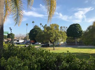 316 N Oakhurst Dr APT 101, Beverly Hills, CA 90210