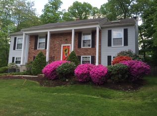 51 Page Dr, Oakland, NJ 07436